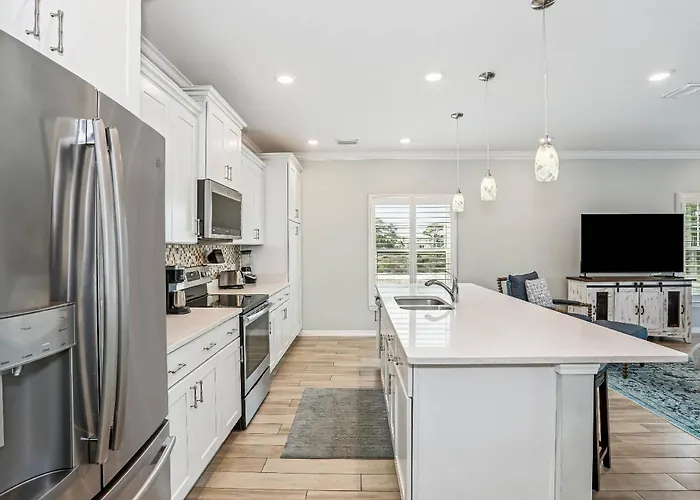 Living Coastal Style Pensacola